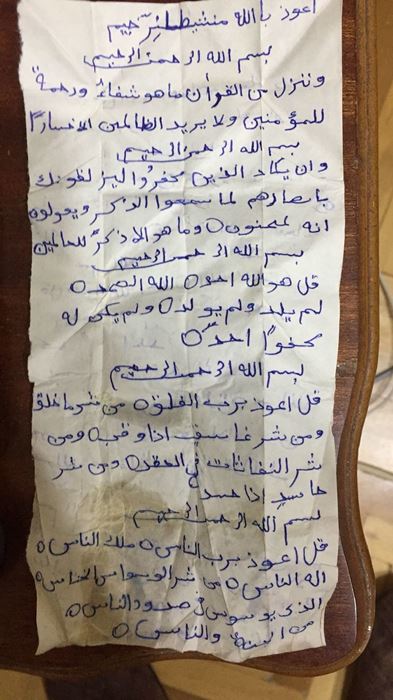 Dua mı büyü mü?