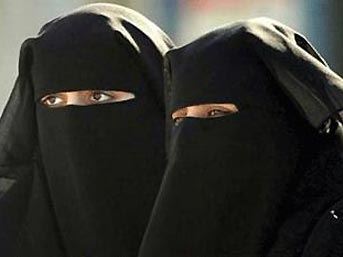 Kara ve Kahverengi Çarsaf Modelleri